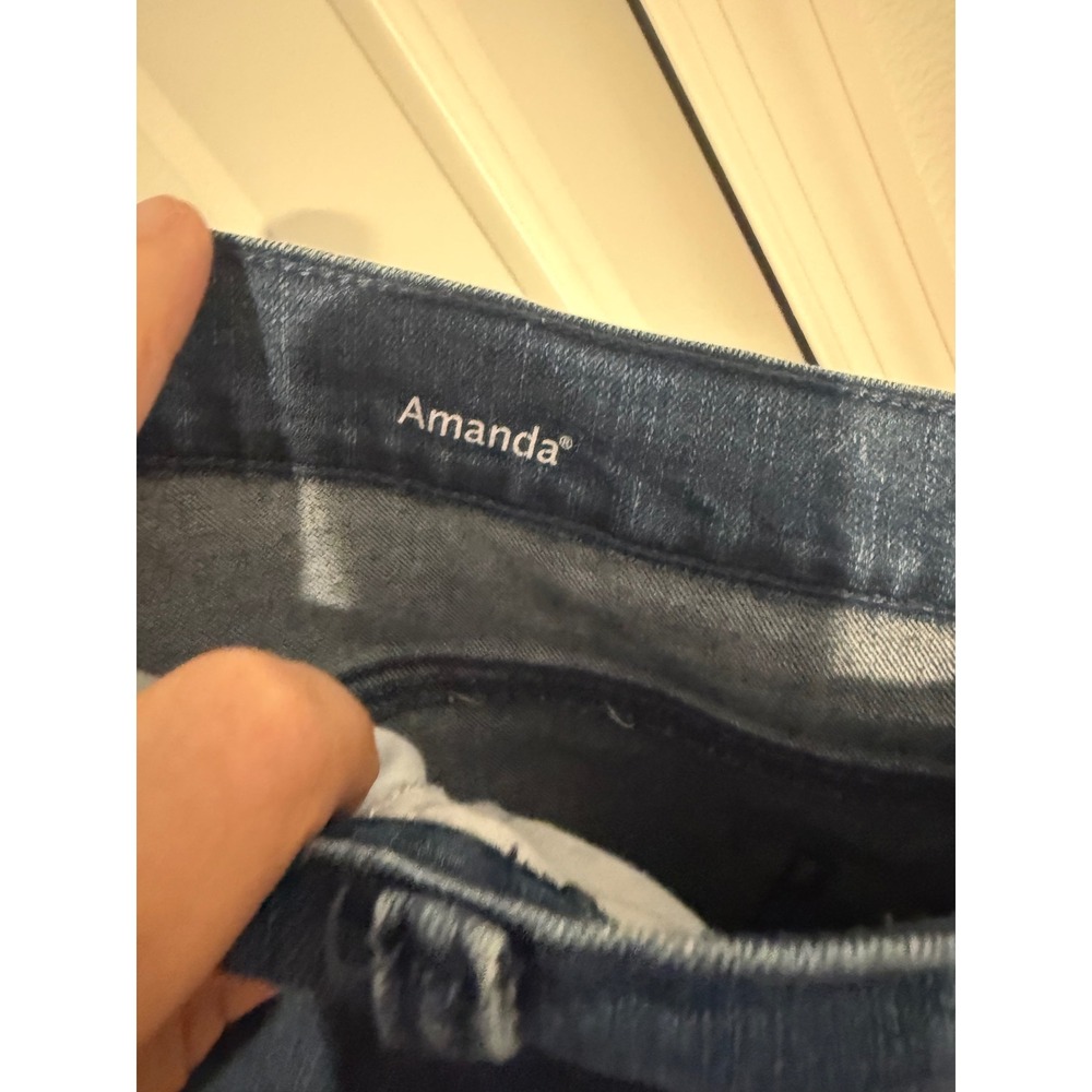 Gloria Vanderbilt Amanda High Rise Capri Jeans 22W Blue Denim Capri Pants - Picture 5 of 7